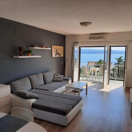 Sea View Nona Apartment Криквеница Екстериор снимка