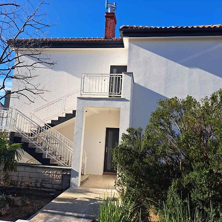 Sea View Nona Apartment Криквеница Екстериор снимка