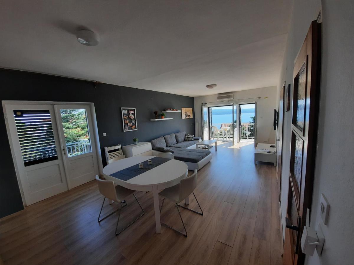 Sea View Nona Apartment Криквеница Екстериор снимка